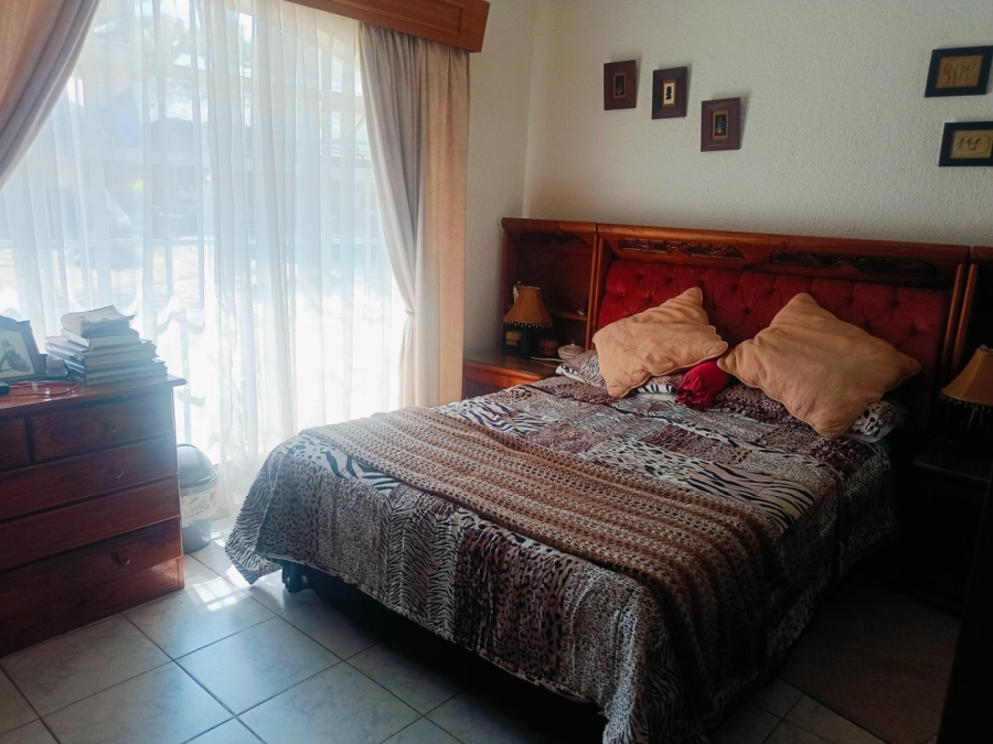 4 Bedroom Property for Sale in Wilkoppies North West